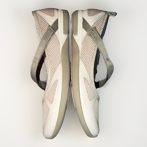 Merrell Ceylon Sport Mary Jane Slip On Shoes Womens Size 9.5 Taupe Comfort EUC - Picture 5 of 7